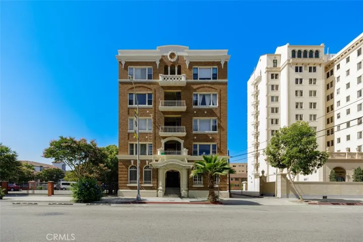 325 W 3rd Street 204, Long Beach, California 90802