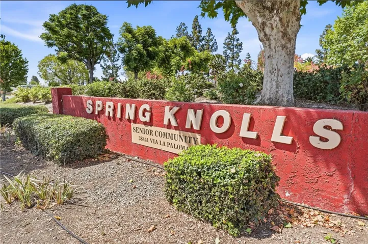 Welcome to Spring Knolls!