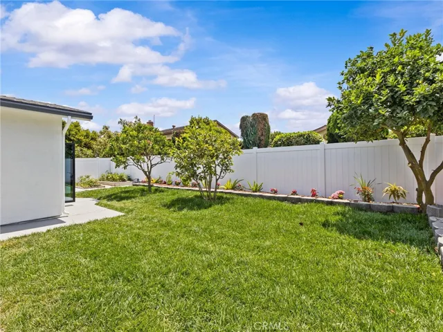 9162 Brabham, Huntington Beach, California 92646