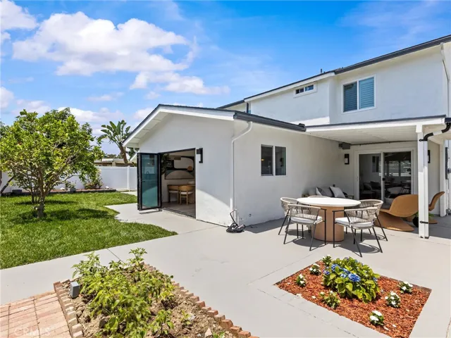 9162 Brabham, Huntington Beach, California 92646