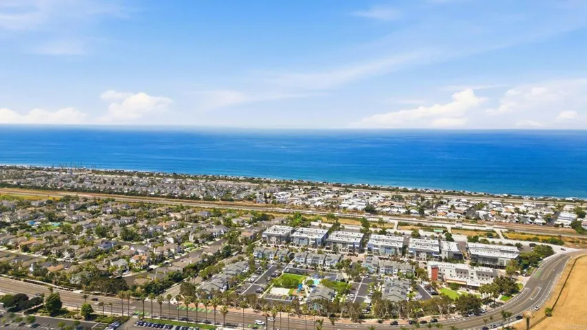 6717 Clover Court, Carlsbad, California 92011