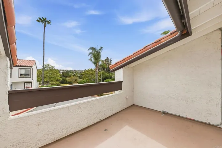 6717 Clover Court, Carlsbad, California 92011