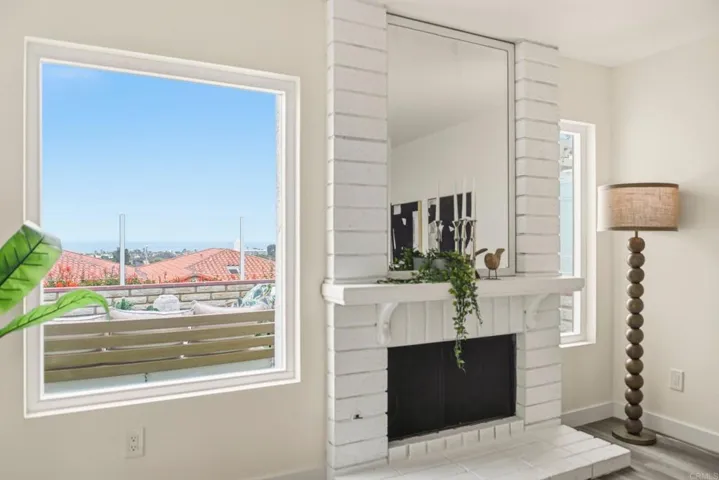 6717 Clover Court, Carlsbad, California 92011