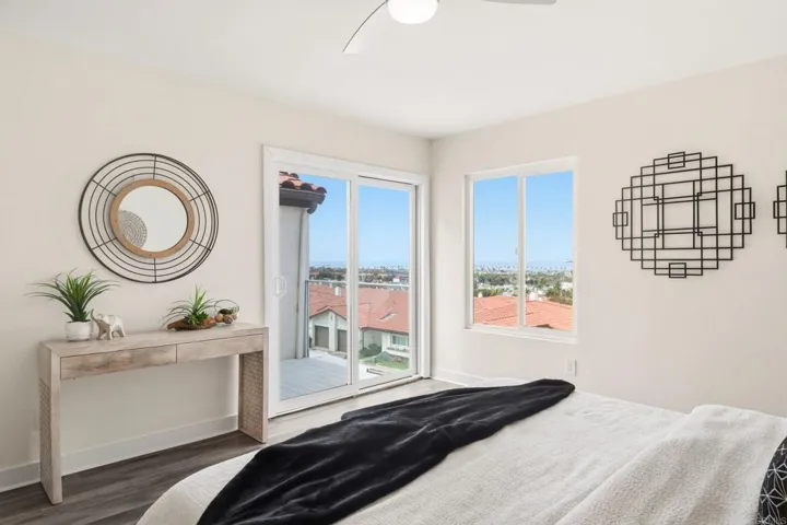 6717 Clover Court, Carlsbad, California 92011