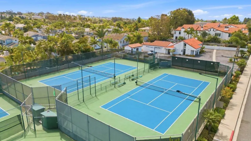 6717 Clover Court, Carlsbad, California 92011