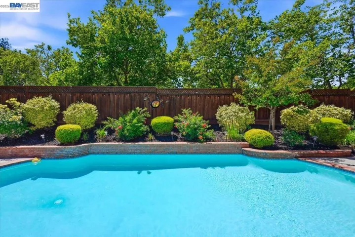 604 Sycamore Ct, Livermore, California 94551