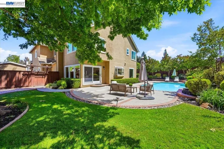 604 Sycamore Ct, Livermore, California 94551