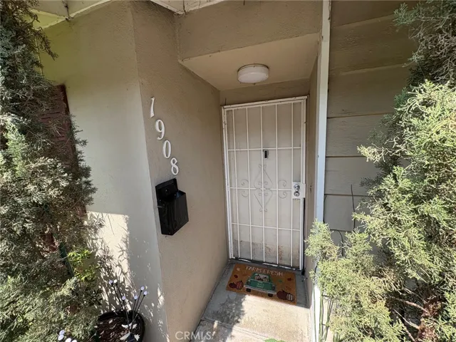 1908 E Rose Avenue, Orange, California 92867