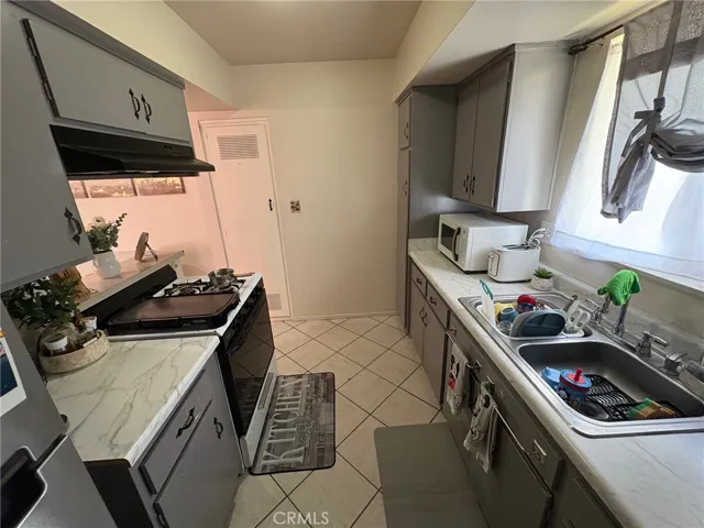 1908 E Rose Avenue, Orange, California 92867