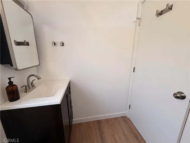3035 A Lees, Long Beach, California 90808