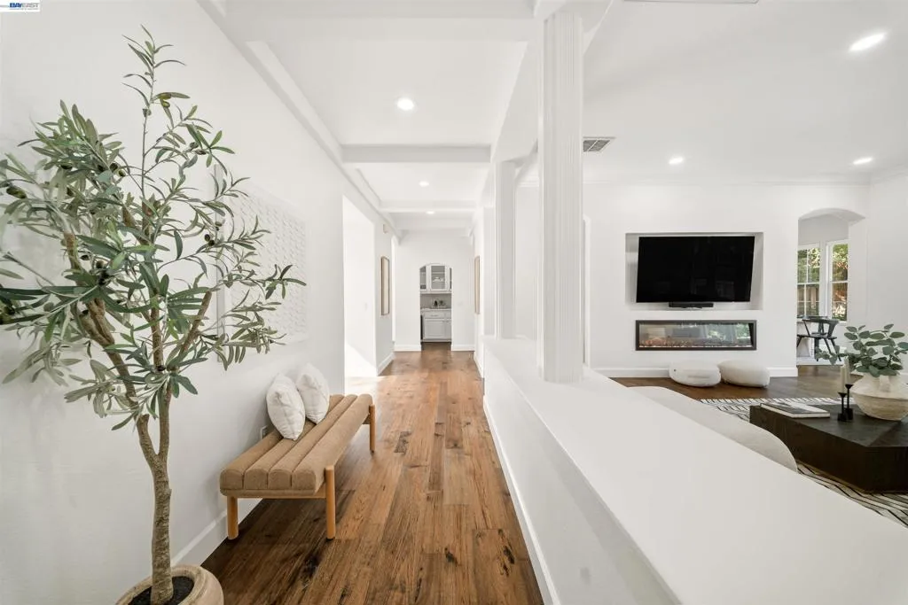 Hallway by Family Room