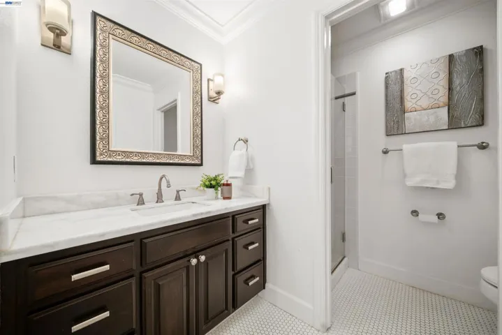 Downstairs Full Bath