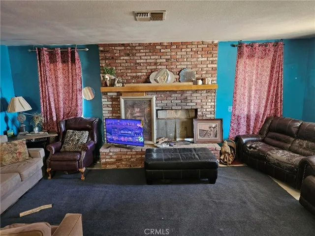 7990 Acoma, Yucca Valley, California 92284