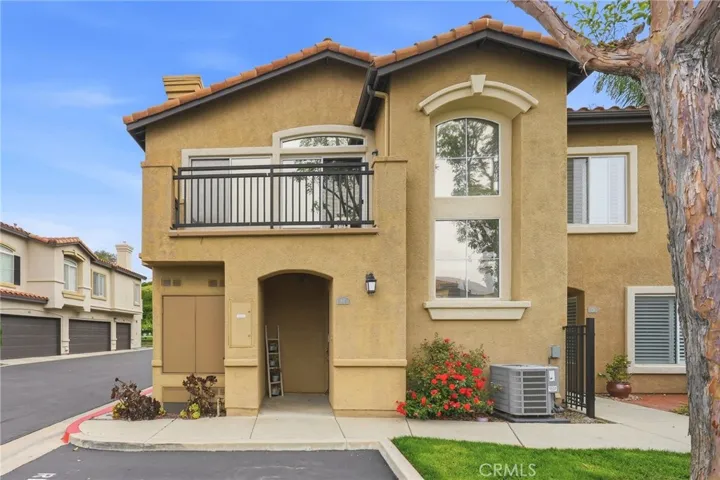 61 Vellisimo, Aliso Viejo, California 92656