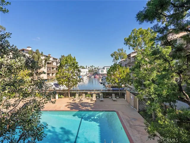 6207 Marina Pacifica N, Long Beach, California 90803