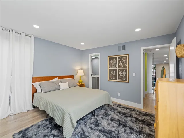 6207 Marina Pacifica N, Long Beach, California 90803