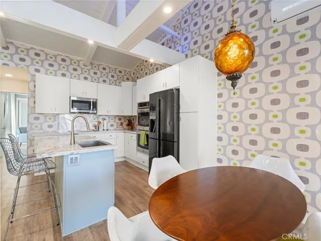 6207 Marina Pacifica N, Long Beach, California 90803