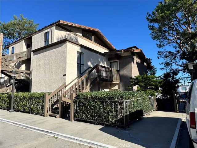 6207 Marina Pacifica N, Long Beach, California 90803