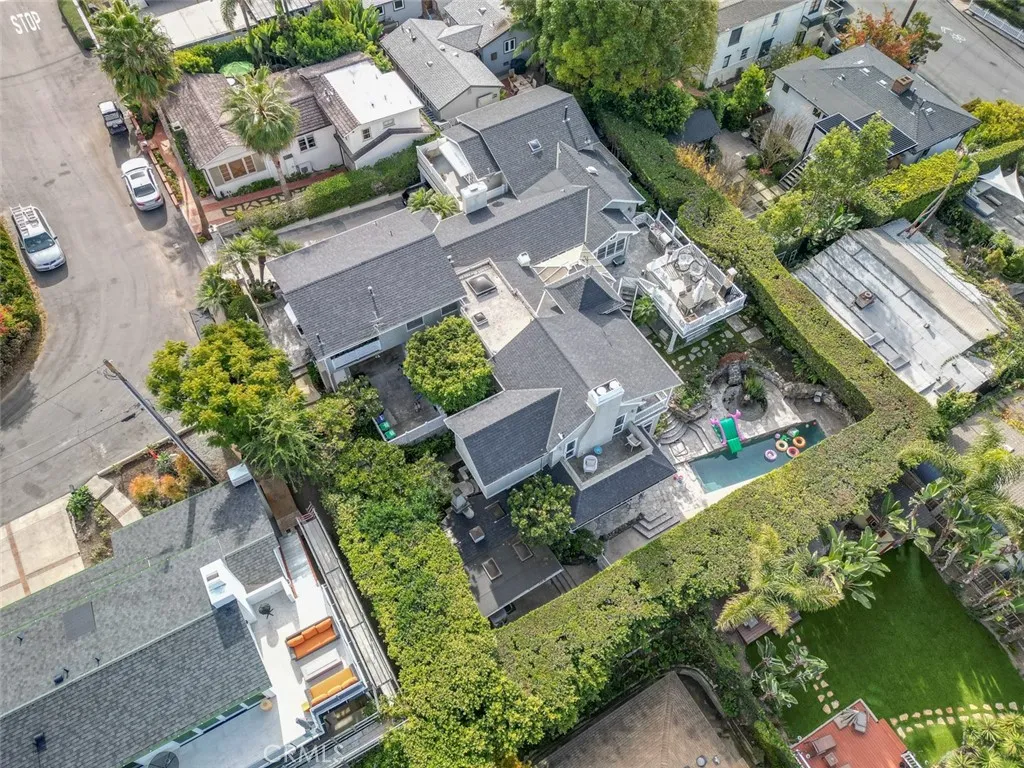 Ocean view, tri-plex close to beach, shopping, and schools.