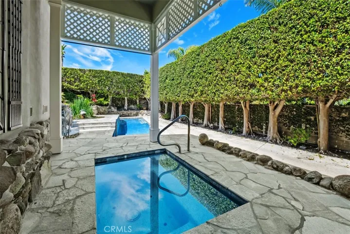 616 Cuprien Way, Laguna Beach, California 92651