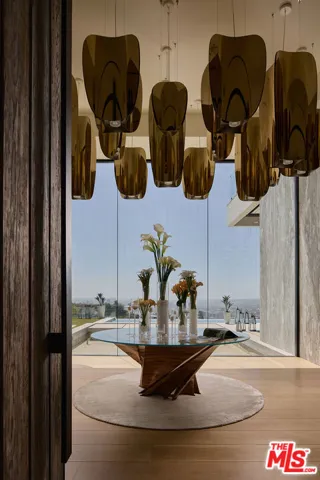 9330 Flicker Way, Los Angeles, California 90069
