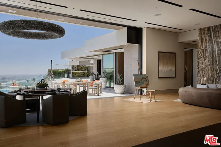 9330 Flicker Way, Los Angeles, California 90069