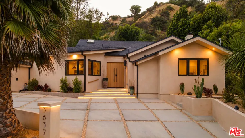 3637 Loadstone Drive, Sherman Oaks, California 91403