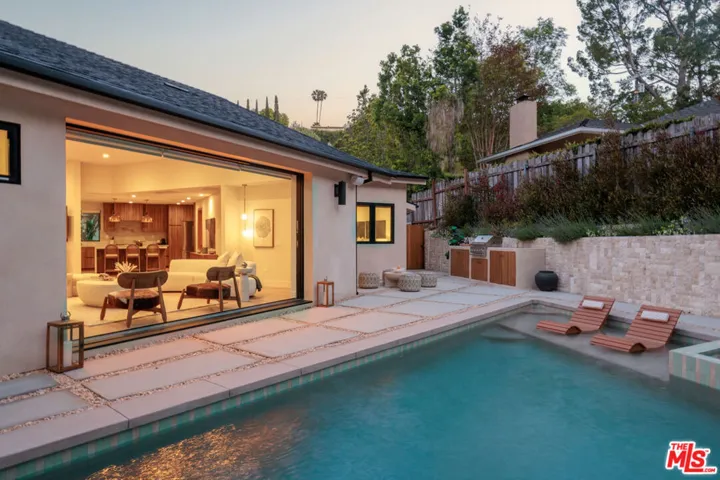 3637 Loadstone Drive, Sherman Oaks, California 91403