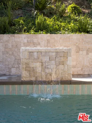 3637 Loadstone Drive, Sherman Oaks, California 91403