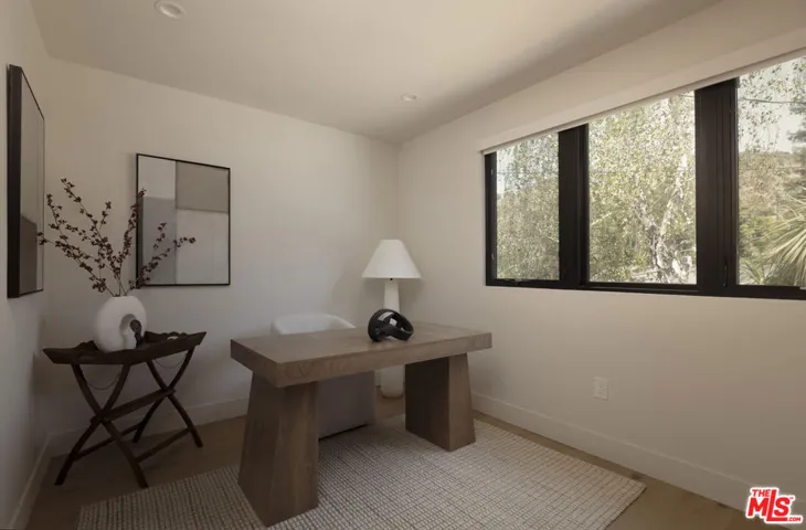 3637 Loadstone Drive, Sherman Oaks, California 91403