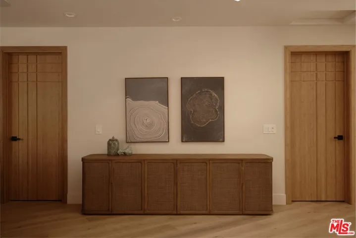 3637 Loadstone Drive, Sherman Oaks, California 91403