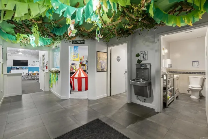 1109 E Fallbrook Street, Fallbrook, California 92028