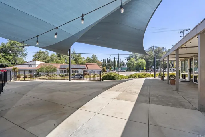 1109 E Fallbrook Street, Fallbrook, California 92028