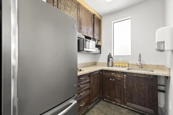 1109 E Fallbrook Street, Fallbrook, California 92028