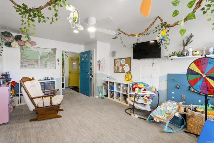 1109 E Fallbrook Street, Fallbrook, California 92028