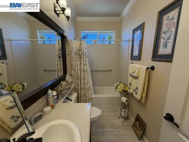 3263 Vineyard Ave, Pleasanton, California 94566