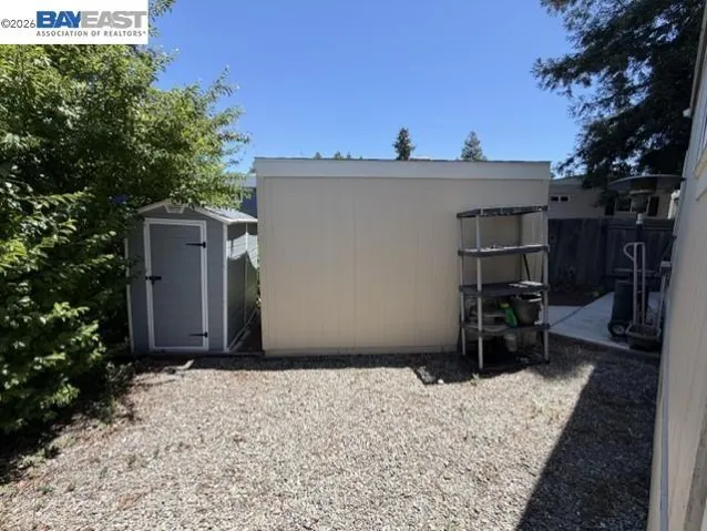 3263 Vineyard Ave, Pleasanton, California 94566