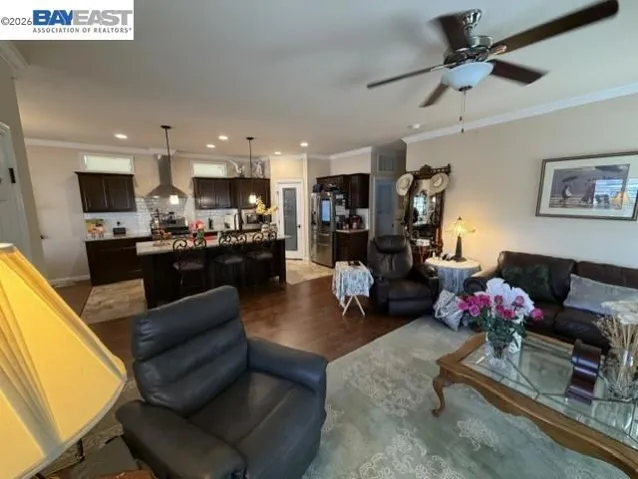 3263 Vineyard Ave, Pleasanton, California 94566