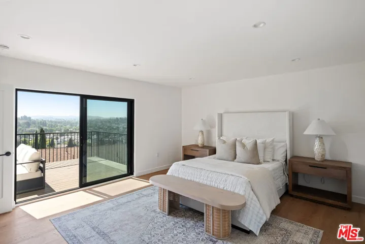 2536 Medlow Avenue, Los Angeles, California 90041