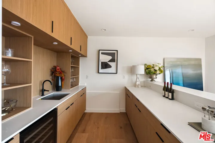 2536 Medlow Avenue, Los Angeles, California 90041