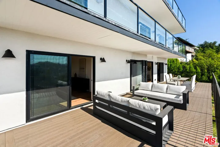 2536 Medlow Avenue, Los Angeles, California 90041