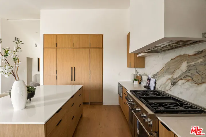 2536 Medlow Avenue, Los Angeles, California 90041