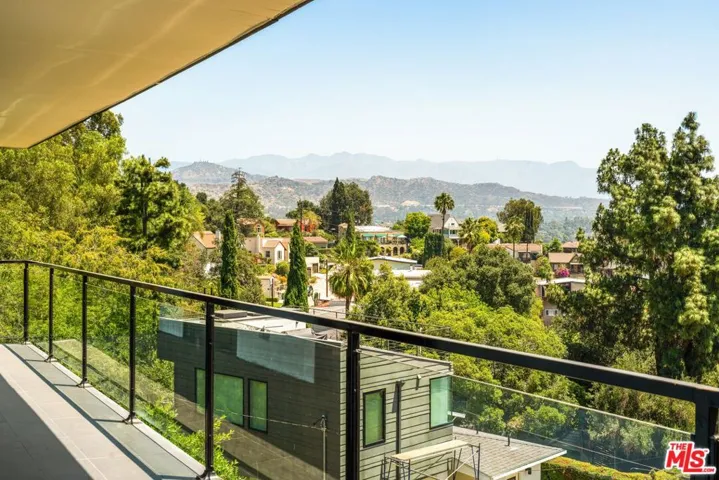 2536 Medlow Avenue, Los Angeles, California 90041