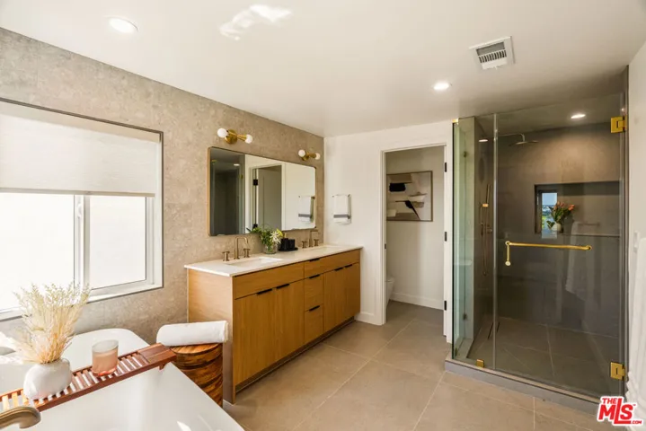 2536 Medlow Avenue, Los Angeles, California 90041