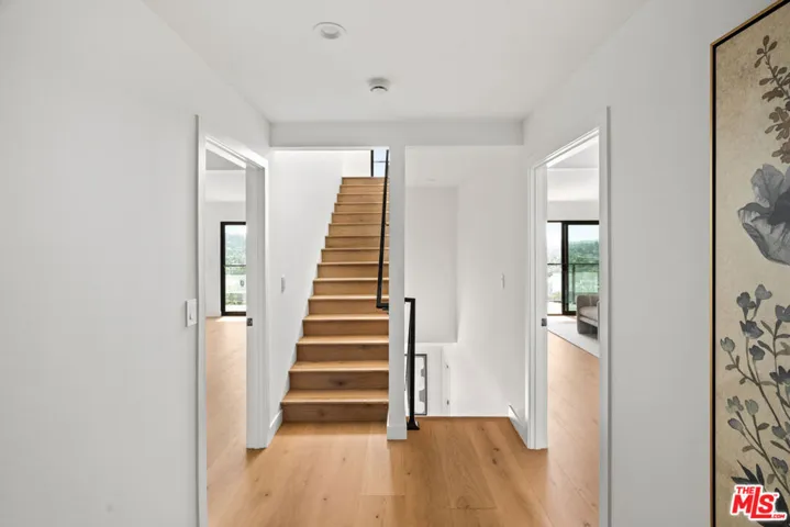 2536 Medlow Avenue, Los Angeles, California 90041
