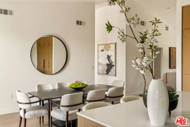 2536 Medlow Avenue, Los Angeles, California 90041