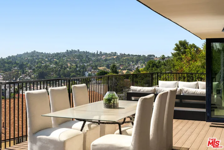 2536 Medlow Avenue, Los Angeles, California 90041