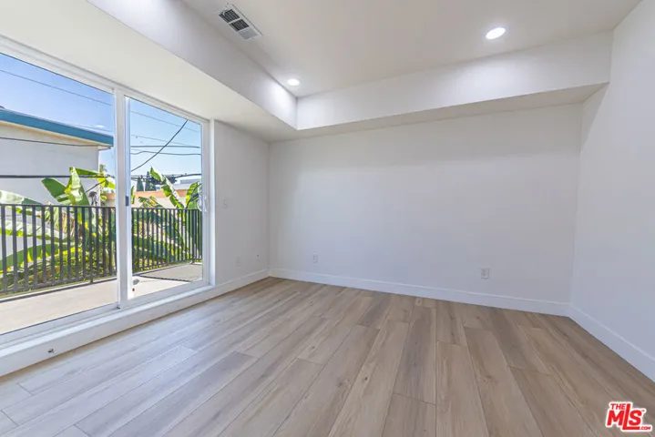 5436 Romaine Street, Los Angeles, California 90038