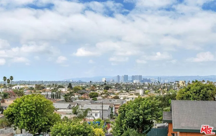 4703 Saturn Street, Los Angeles, California 90019