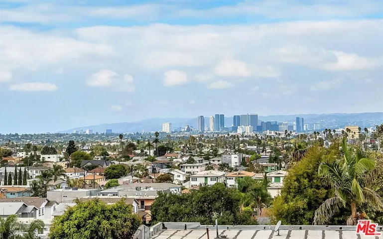 4703 Saturn Street, Los Angeles, California 90019